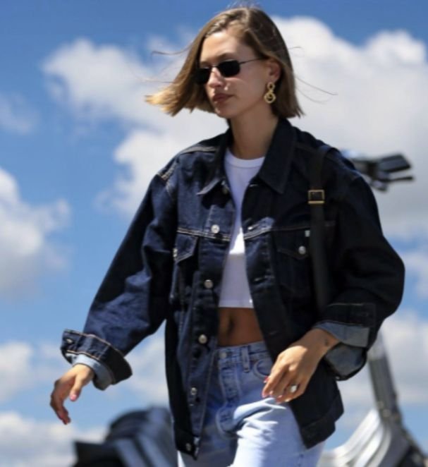 Hailey Bieber’s Blazer + Denim Formula