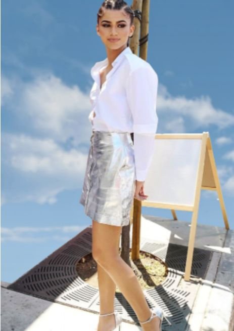 Zendaya’s High-Low Mix Outfit