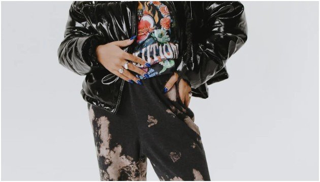 Layering Tricks That Make Oversized Tees Look Expensive