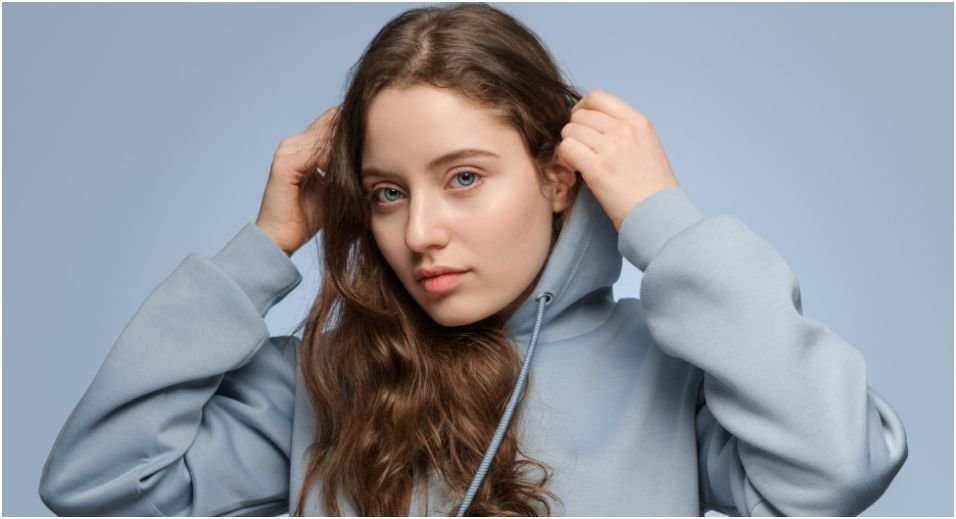 cute oversized hoodie outfit ideas