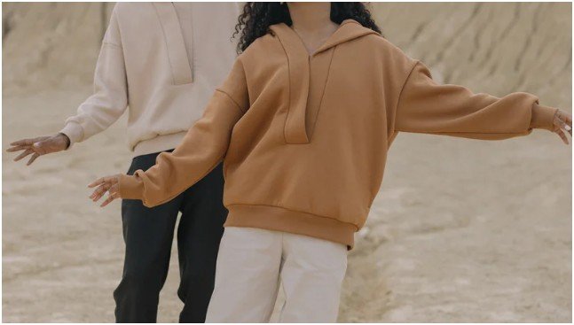 Oversized hoodies and heavyweight basics