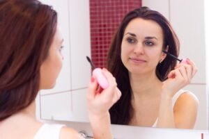 Best Makeup for Mature Skin